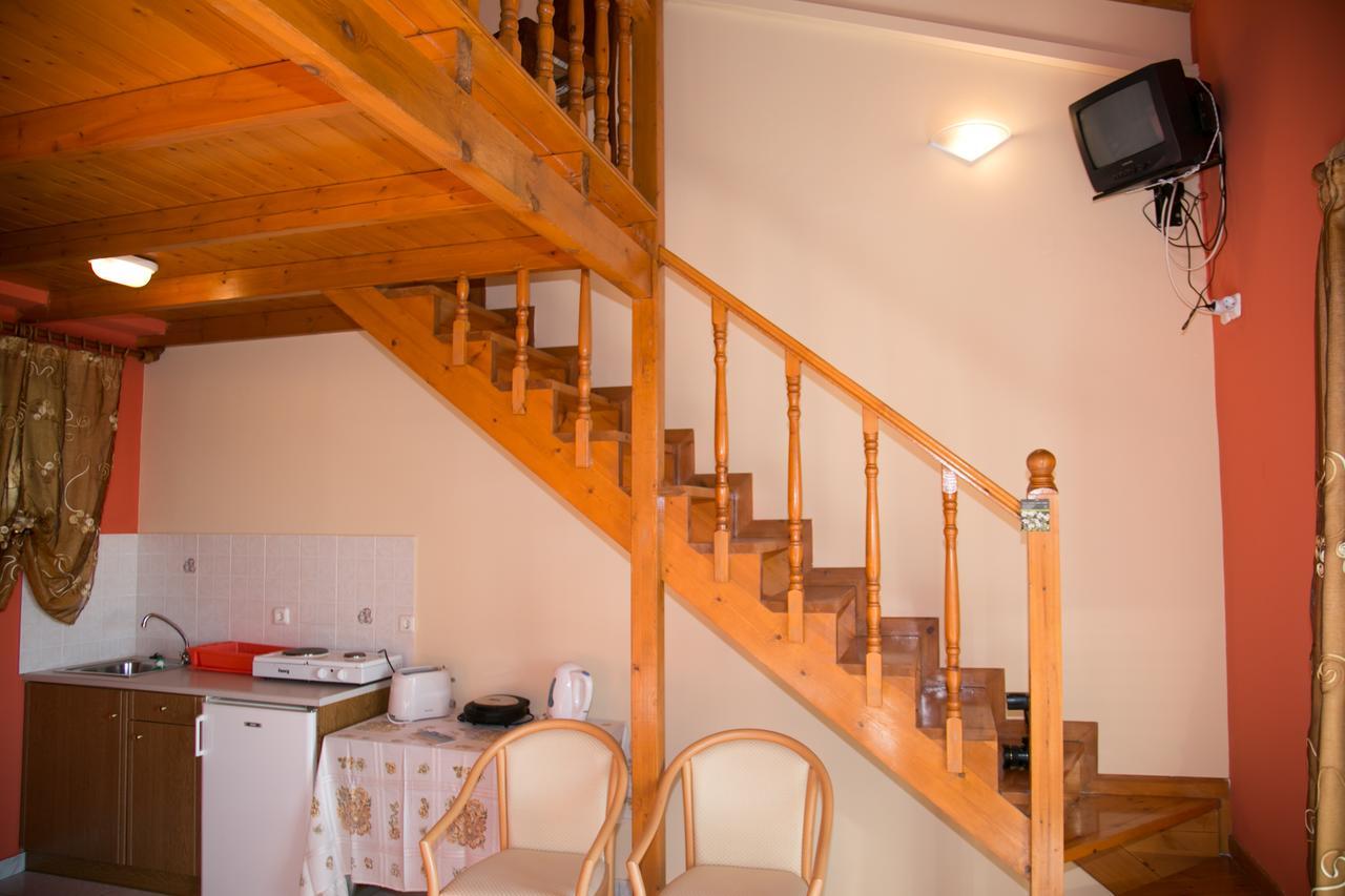 Almyros Studios & Apartments Kounopetra Bagian luar foto